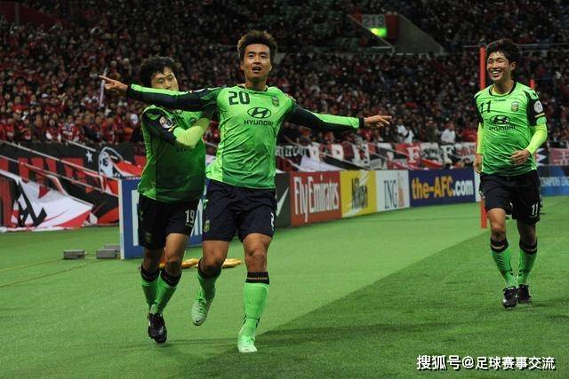 周琦：落后29分到领先1分 迈克·布朗是最牛的教练 轮换太厉害